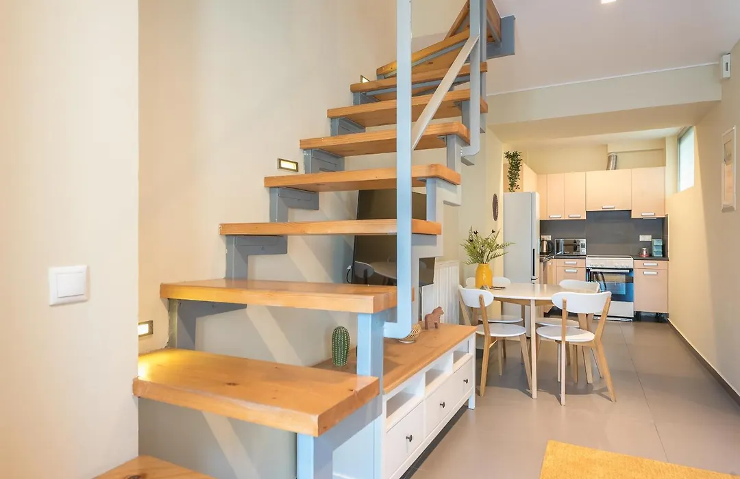 Artistic 2Br Maisonette: An Architectural Delight-1